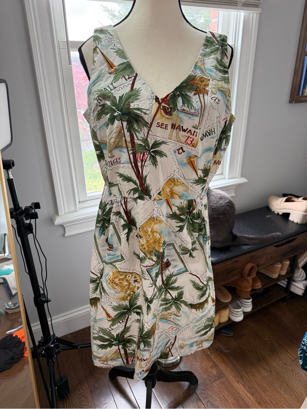 Vintage Sheri Martin White Tropical Palm V-Neck Mini Dress 14p No Belt